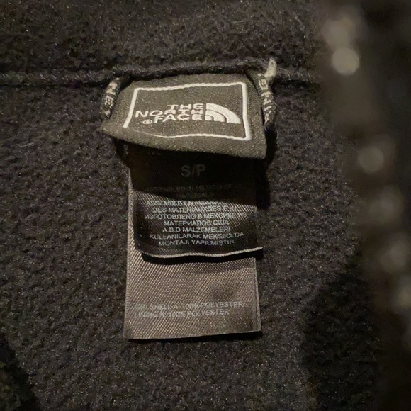 ⭐️⭐️ The north face fleece jacket - Picture 2 of 2